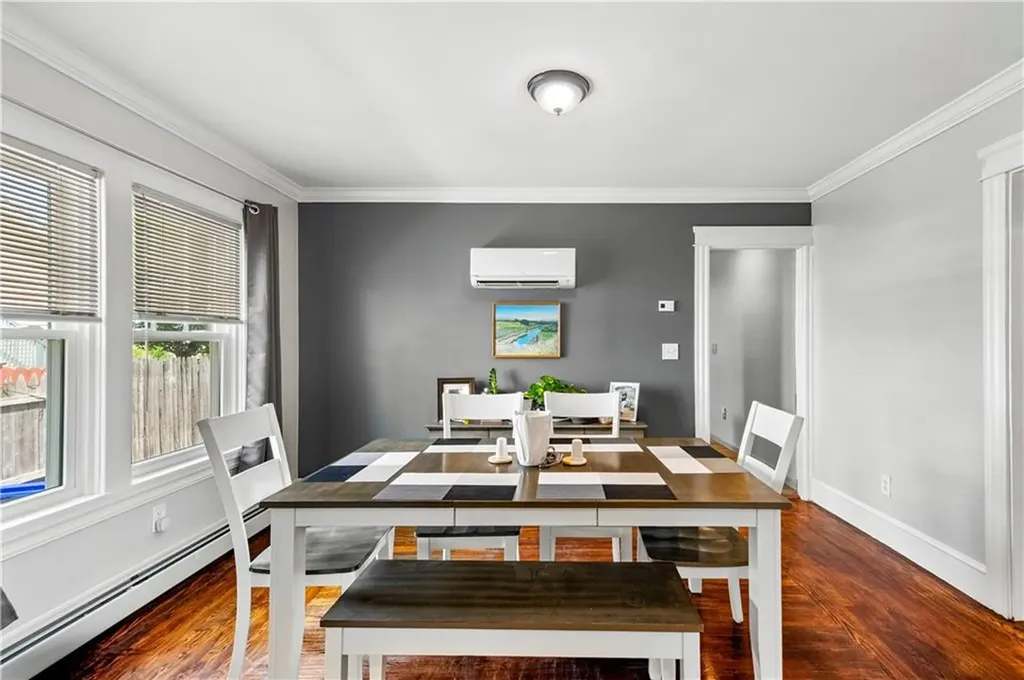 12 Searle Street Providence RI 02905