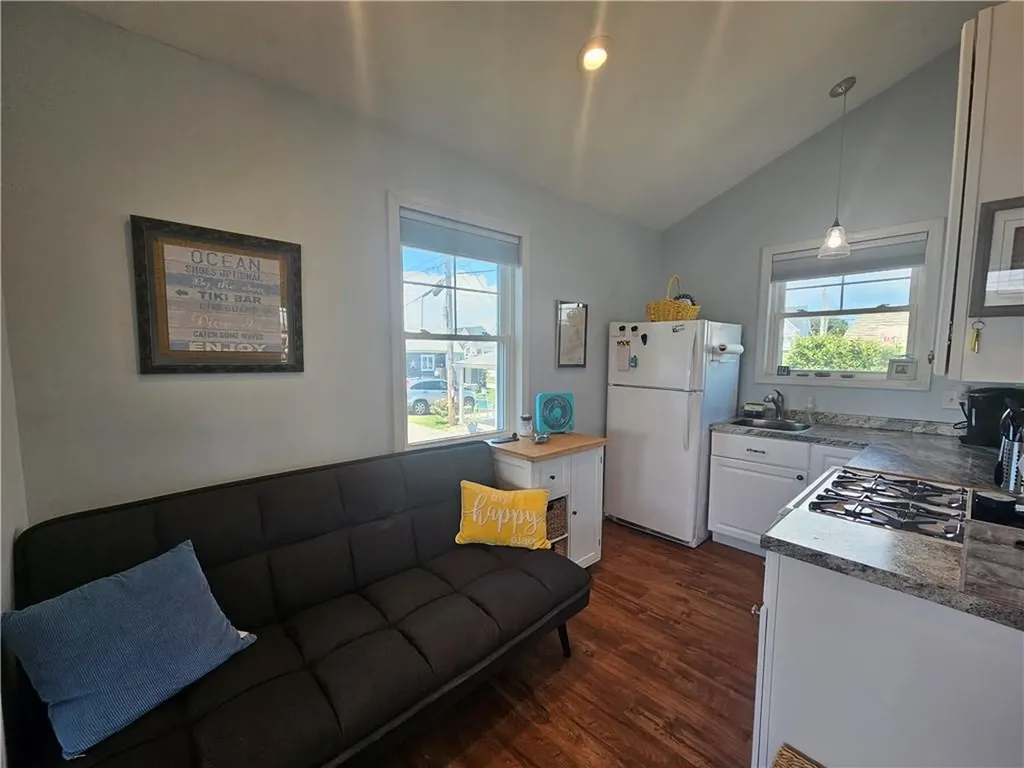 854 Matunuck Beach Road South Kingstown RI 02879