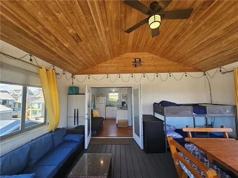 854 Matunuck Beach Road South Kingstown RI 02879