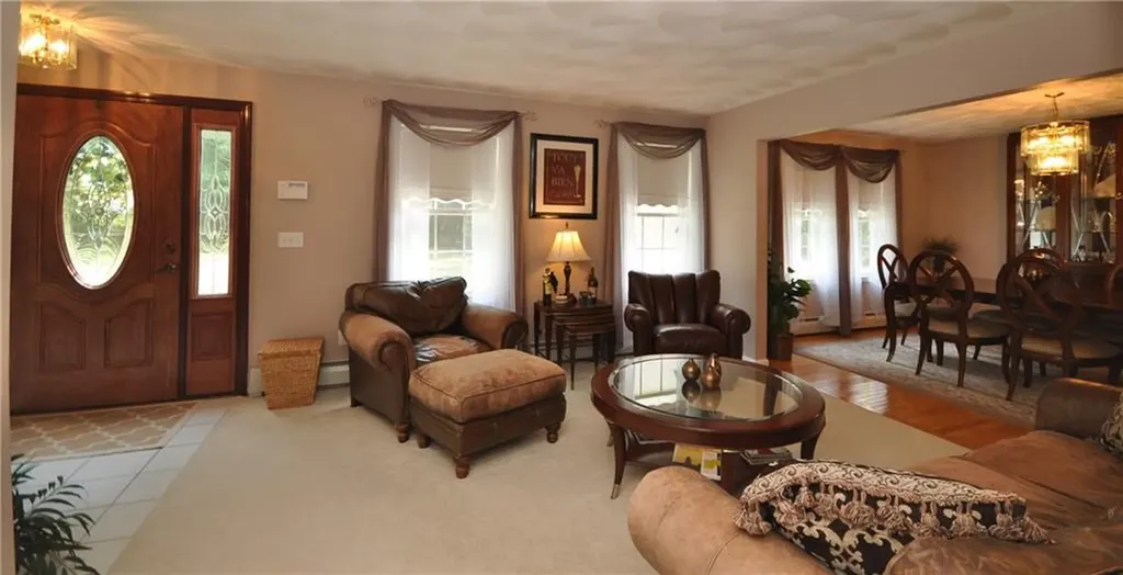 83 Rolling Hill Drive Exeter RI 02822