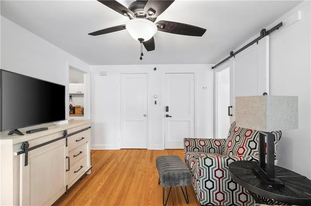 182 Norfolk Avenue Pawtucket RI 02861