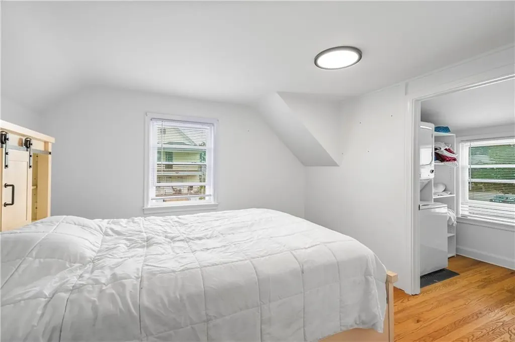 182 Norfolk Avenue Pawtucket RI 02861