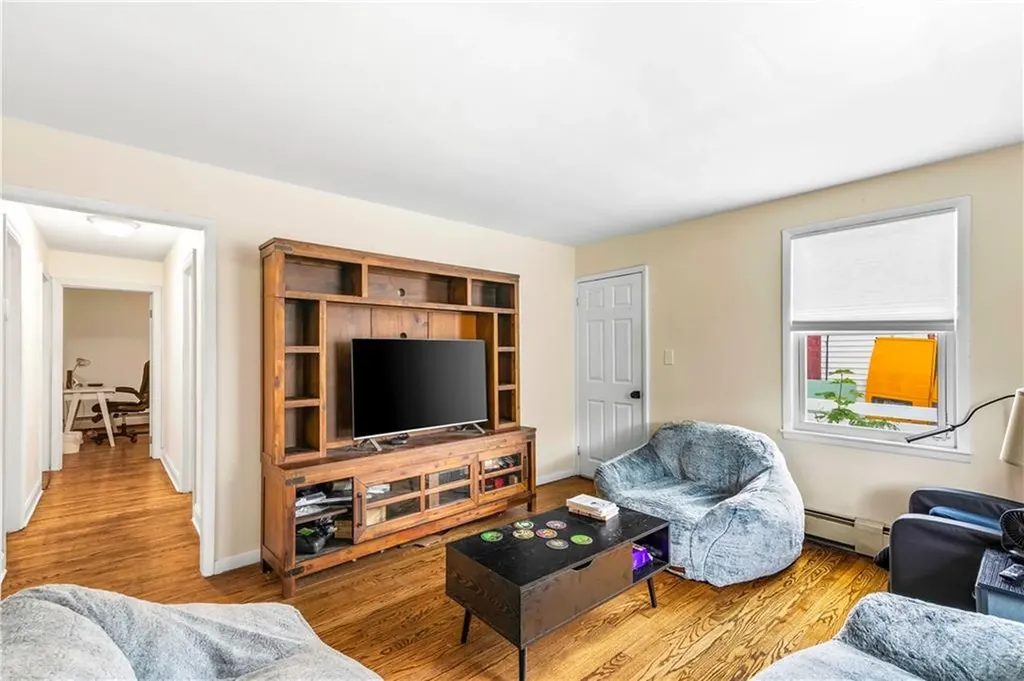182 Norfolk Avenue Pawtucket RI 02861