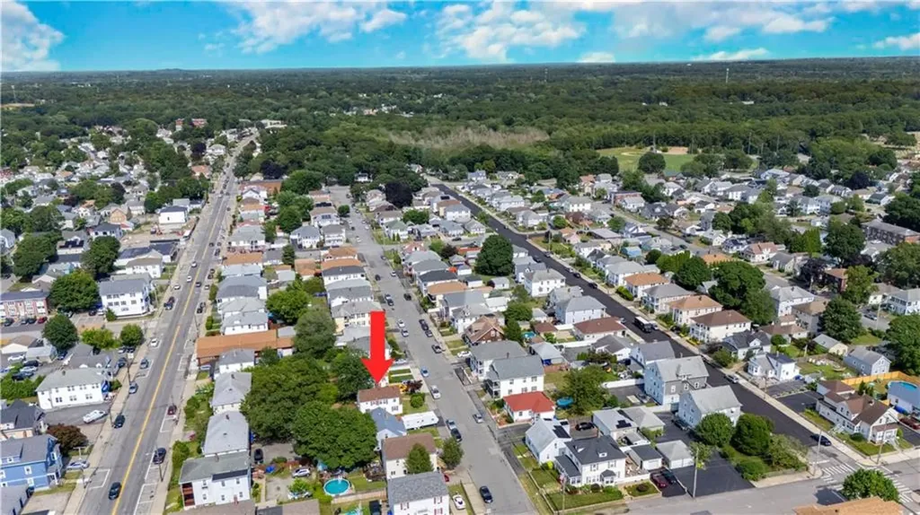 182 Norfolk Avenue Pawtucket RI 02861