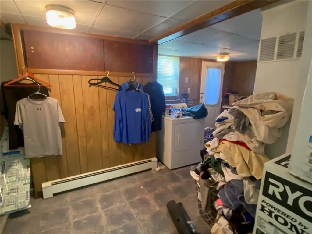 35 Bellevue Avenue Westerly RI 02891