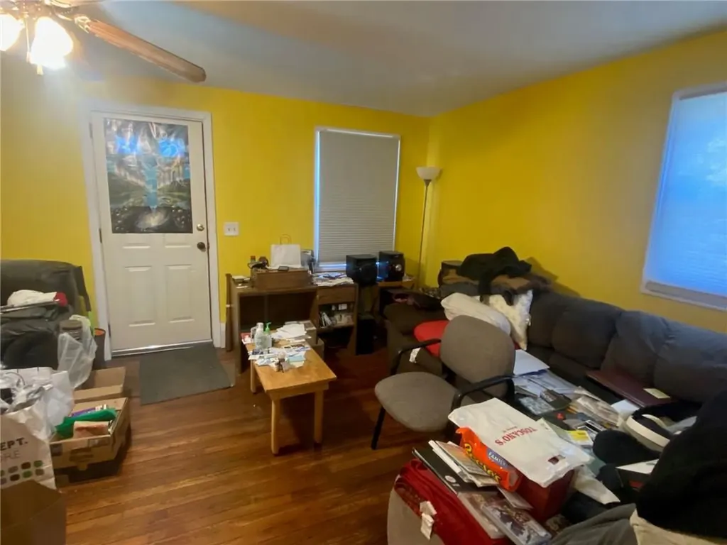 35 Bellevue Avenue Westerly RI 02891