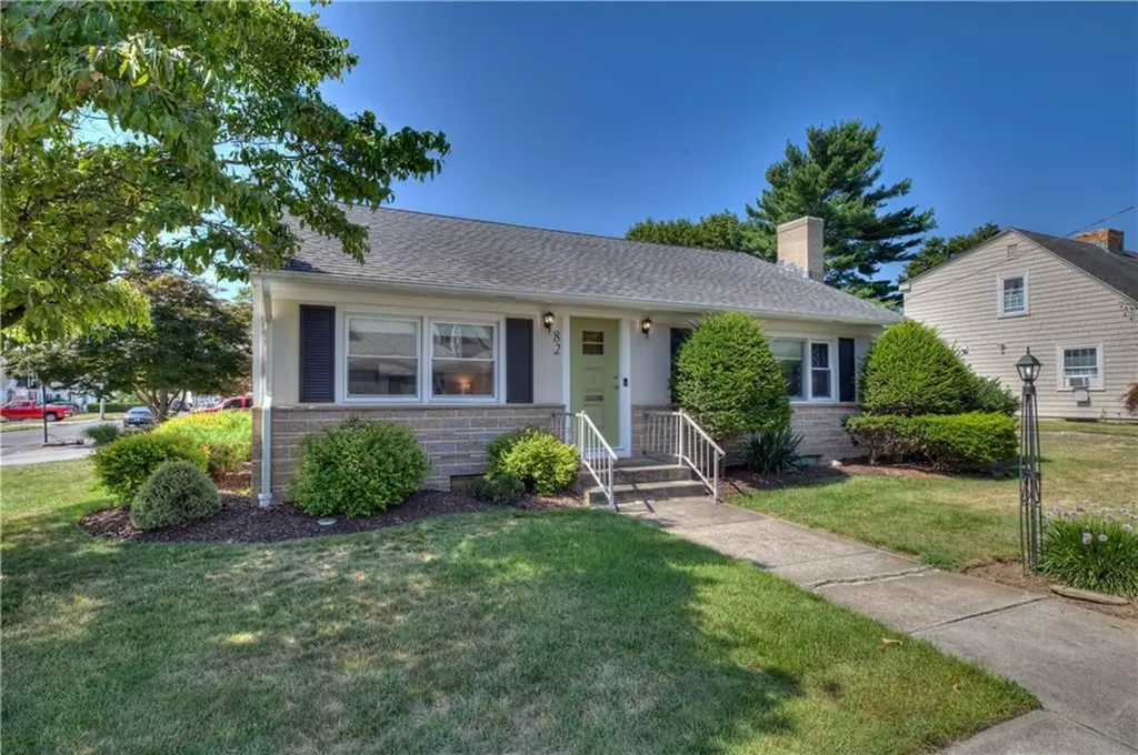 82 Garland Avenue Cranston RI 02910