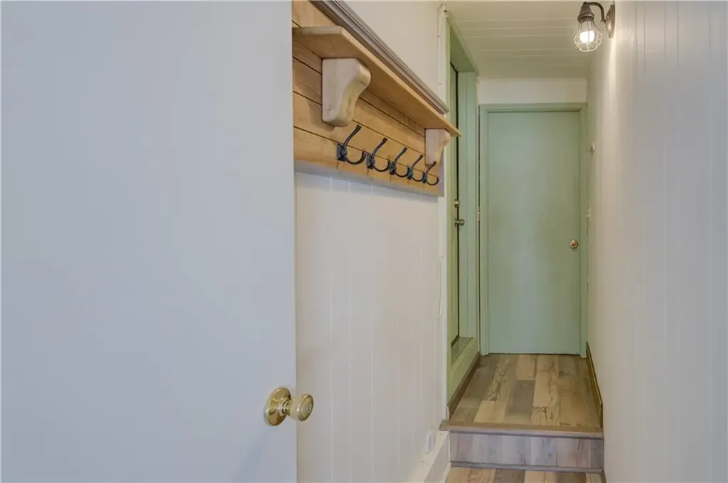 82 Garland Avenue Cranston RI 02910