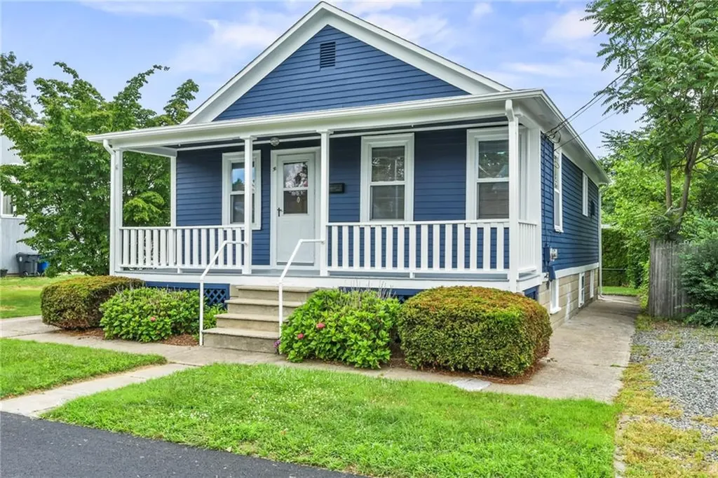 50 Villa Avenue North Providence RI 02904
