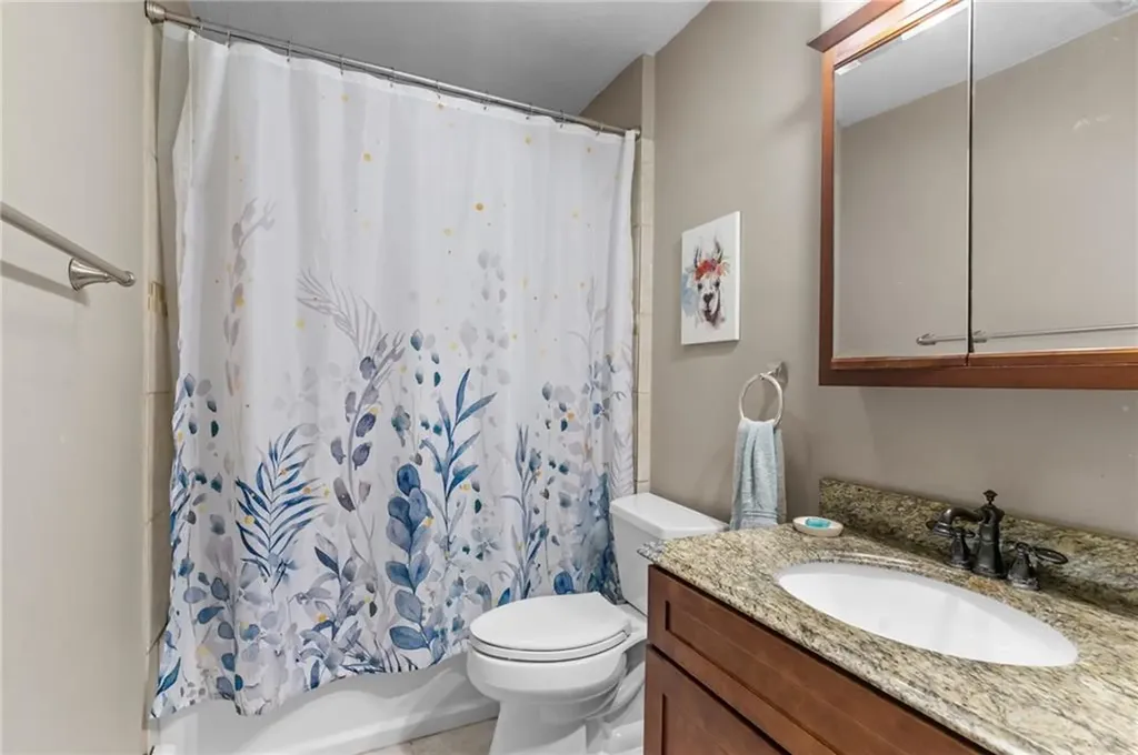 81 Pender Avenue Warwick RI 02889