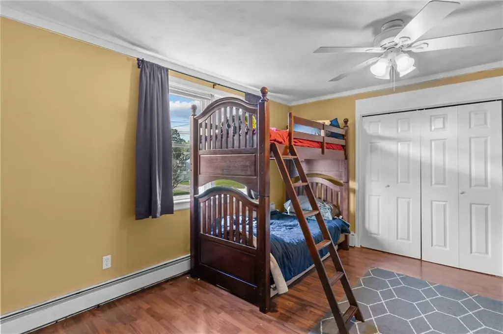 81 Pender Avenue Warwick RI 02889