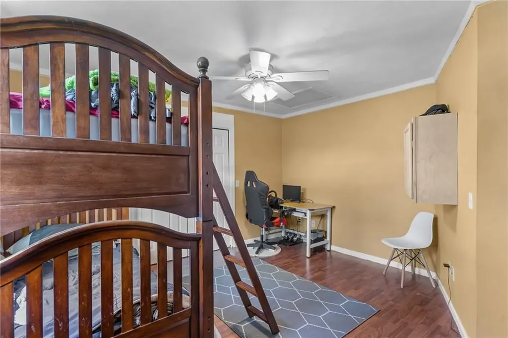 81 Pender Avenue Warwick RI 02889
