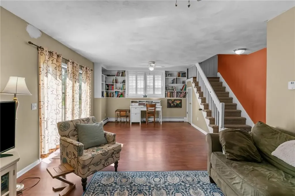 81 Pender Avenue Warwick RI 02889