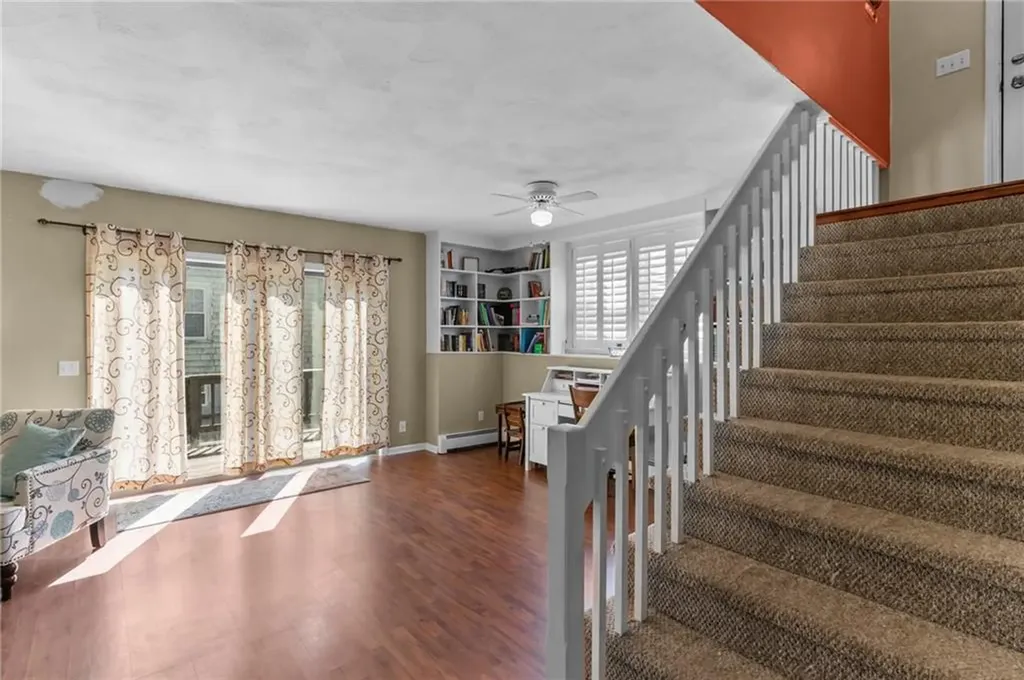 81 Pender Avenue Warwick RI 02889