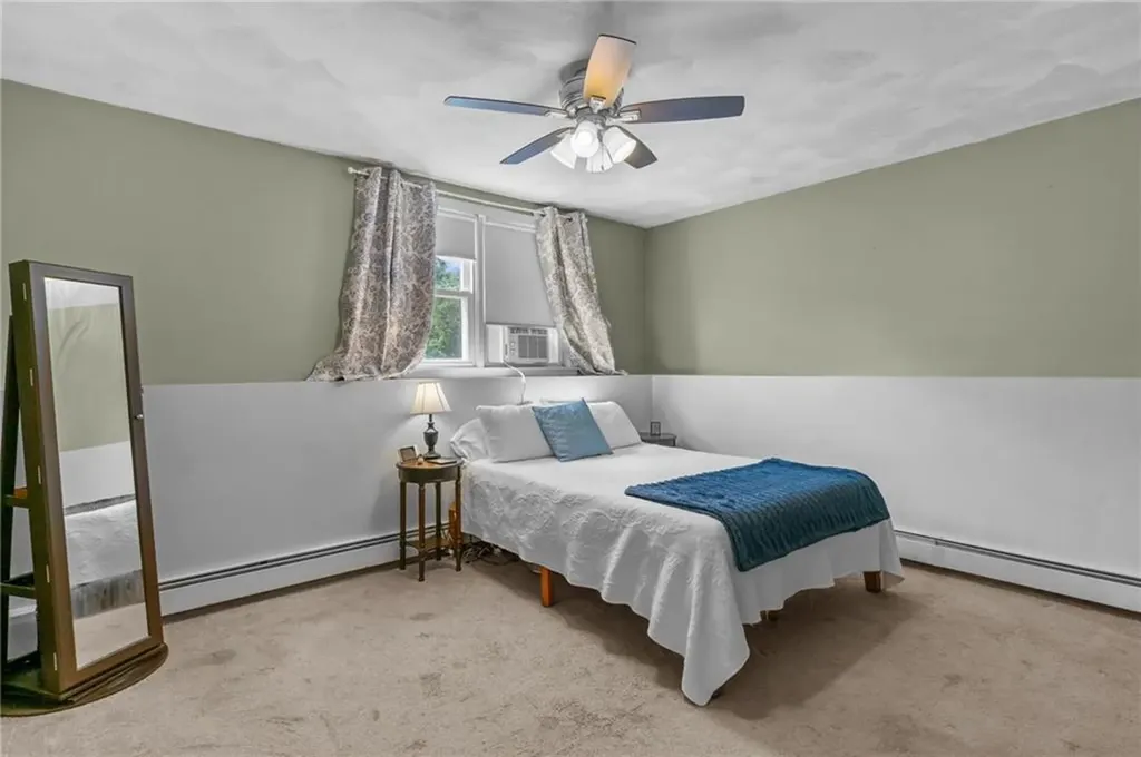 81 Pender Avenue Warwick RI 02889