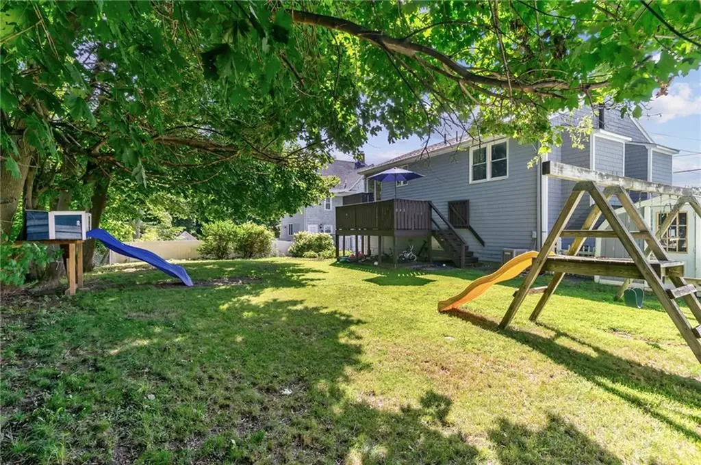 81 Pender Avenue Warwick RI 02889
