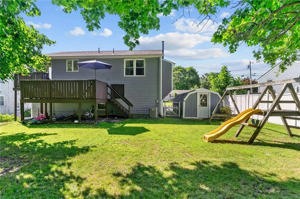 81 Pender Avenue Warwick RI 02889