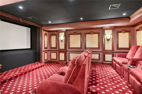 272 Carnegie Harbor Drive Portsmouth RI 02871