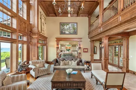 272 Carnegie Harbor Drive Portsmouth RI 02871