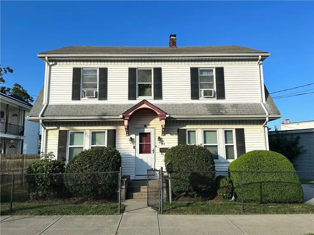 25 Tingley Street Pawtucket RI 02861