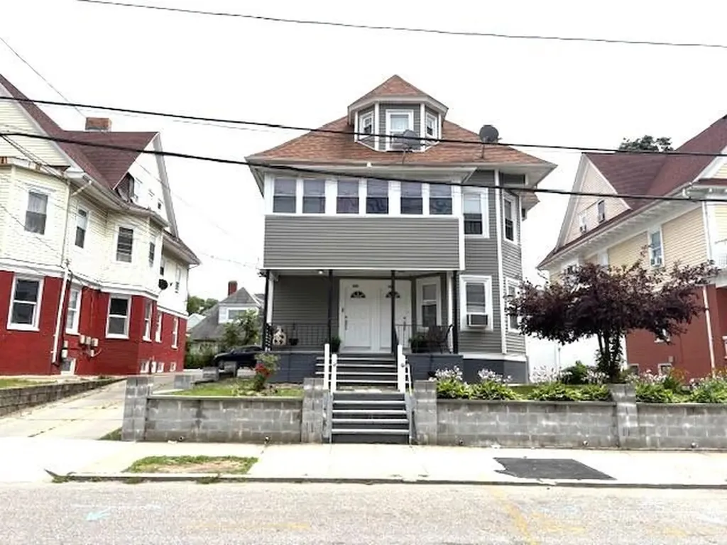 582 584 Public Street Providence RI 02907