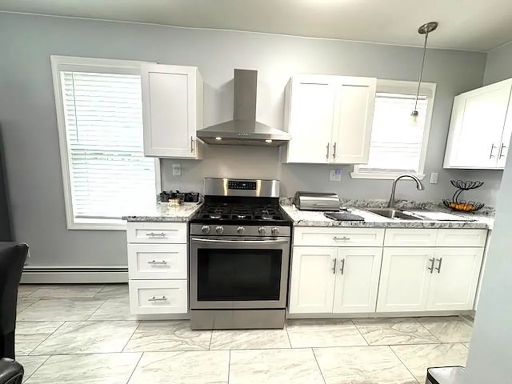 582 584 Public Street Providence RI 02907