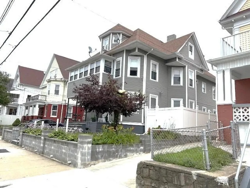 582 584 Public Street Providence RI 02907