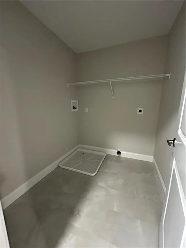 1 Kensington Way Johnston RI 02919