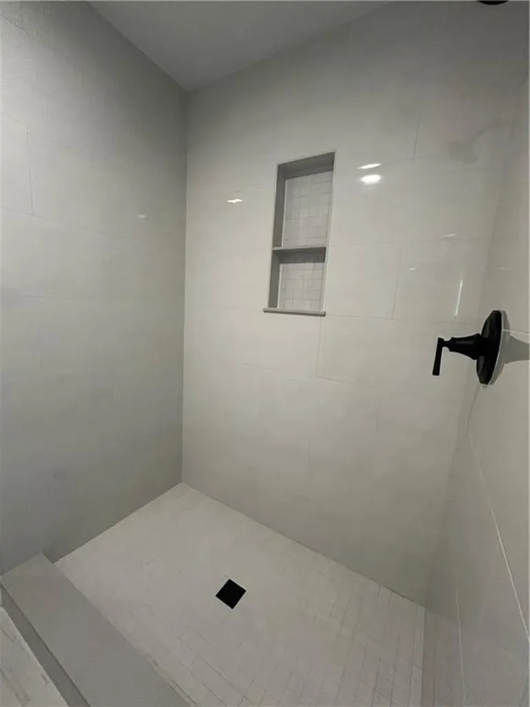 1 Kensington Way Johnston RI 02919