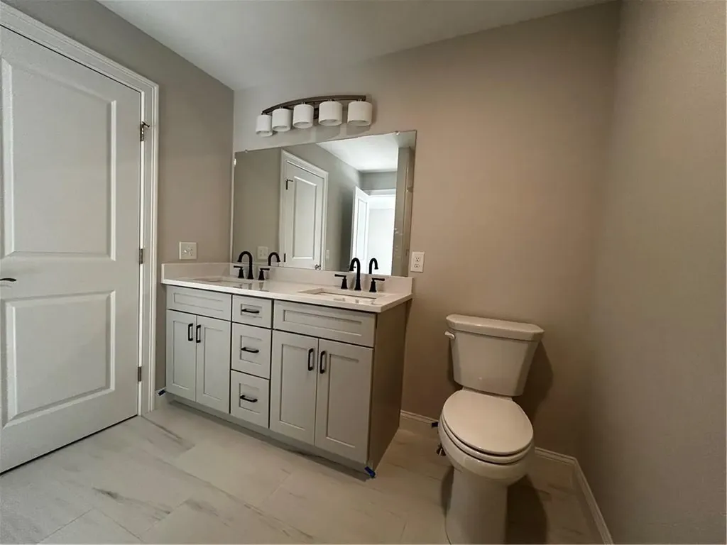 1 Kensington Way Johnston RI 02919
