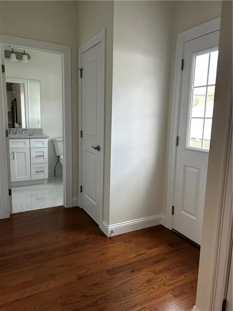 1 Kensington Way Johnston RI 02919