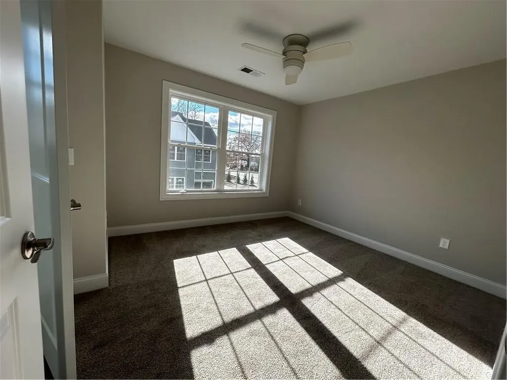1 Kensington Way Johnston RI 02919