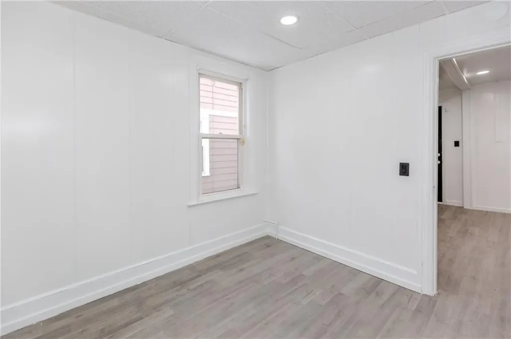 37 Hampton Street Providence RI 02904