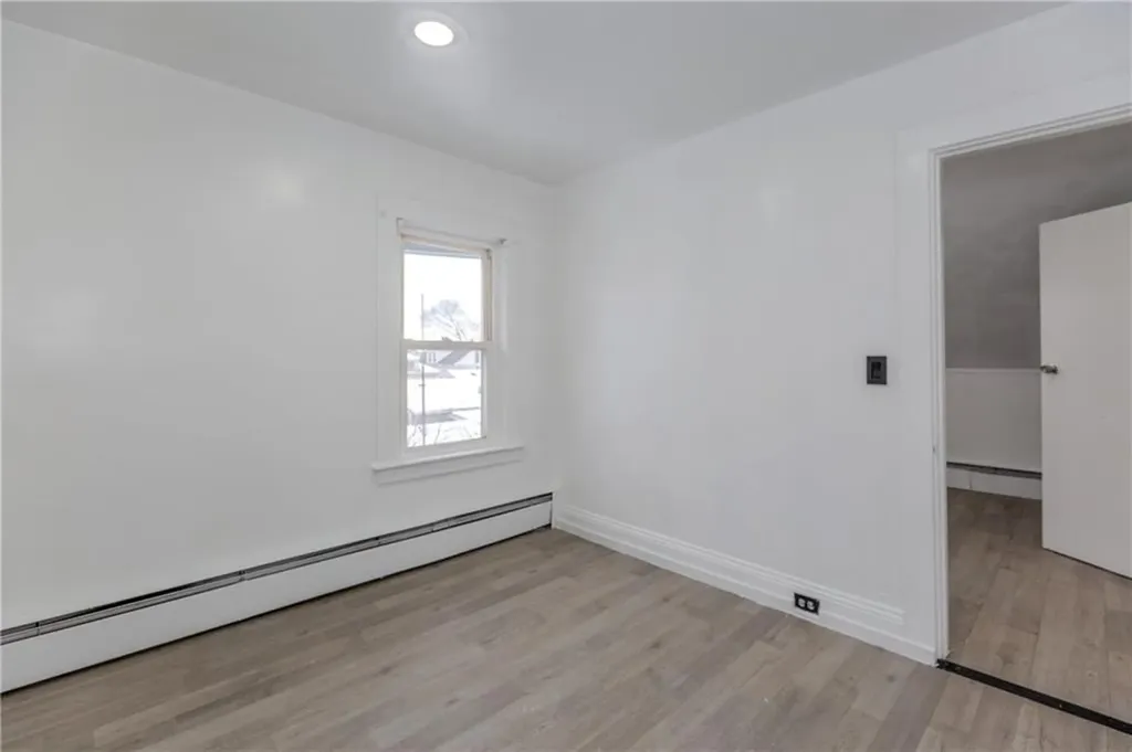 37 Hampton Street Providence RI 02904