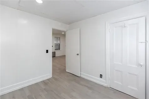 37 Hampton Street Providence RI 02904