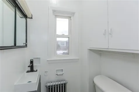 37 Hampton Street Providence RI 02904