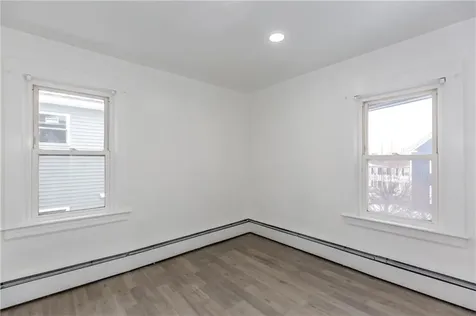 37 Hampton Street Providence RI 02904