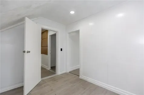 37 Hampton Street Providence RI 02904