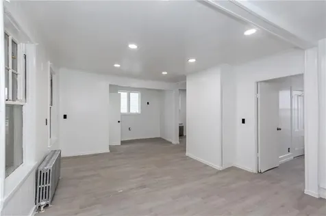 37 Hampton Street Providence RI 02904