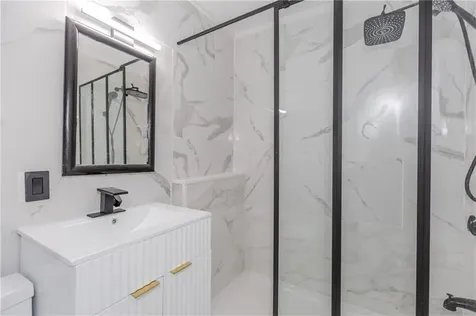 37 Hampton Street Providence RI 02904