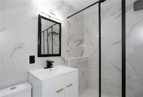 37 Hampton Street Providence RI 02904