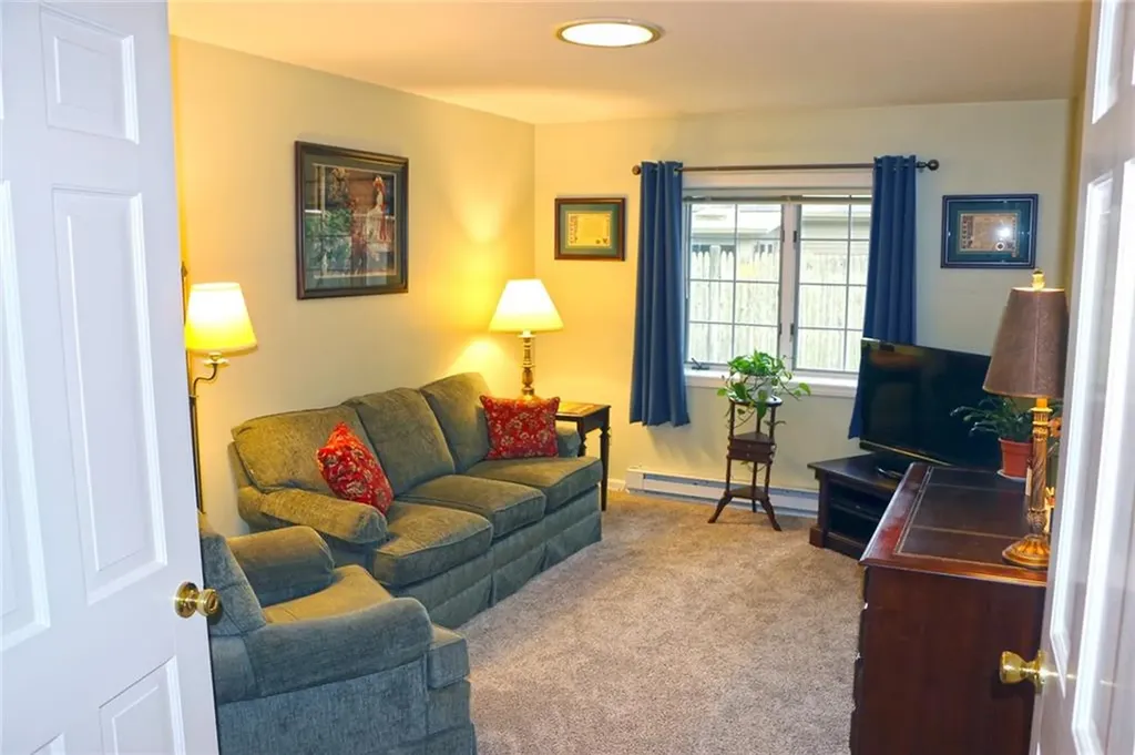 123 Pine Glen Drive East Greenwich RI 02818