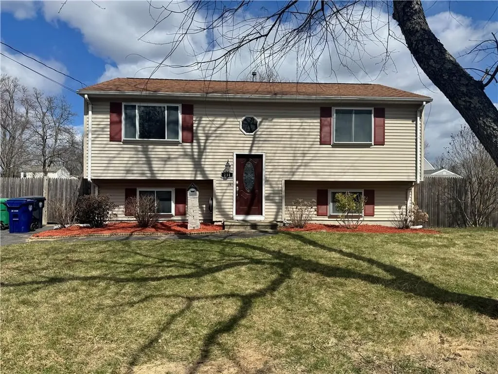 231 Smith Street Warwick RI 02886