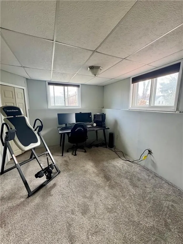 231 Smith Street Warwick RI 02886