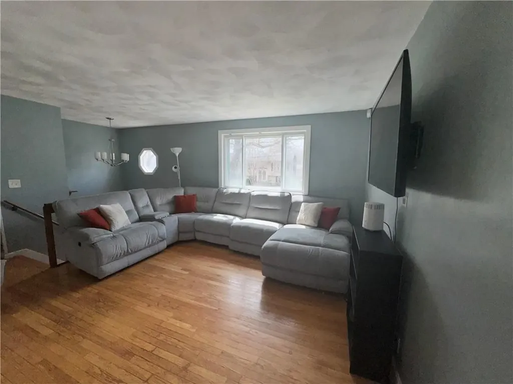 231 Smith Street Warwick RI 02886