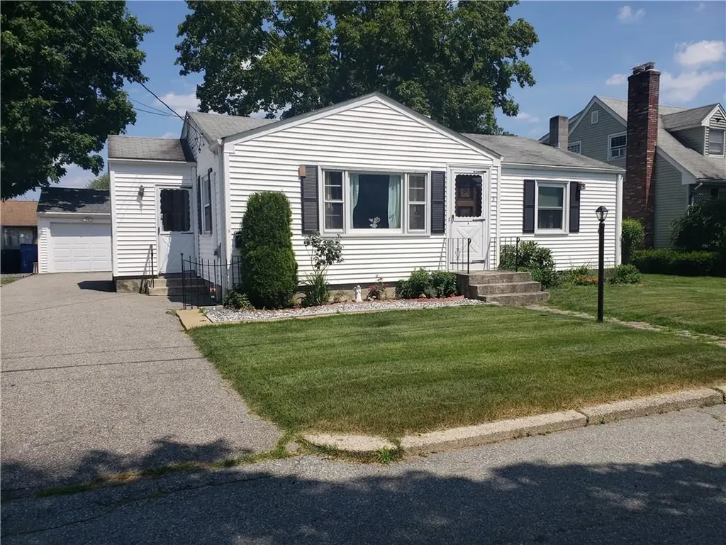 5 Cass Street Lincoln RI 02865