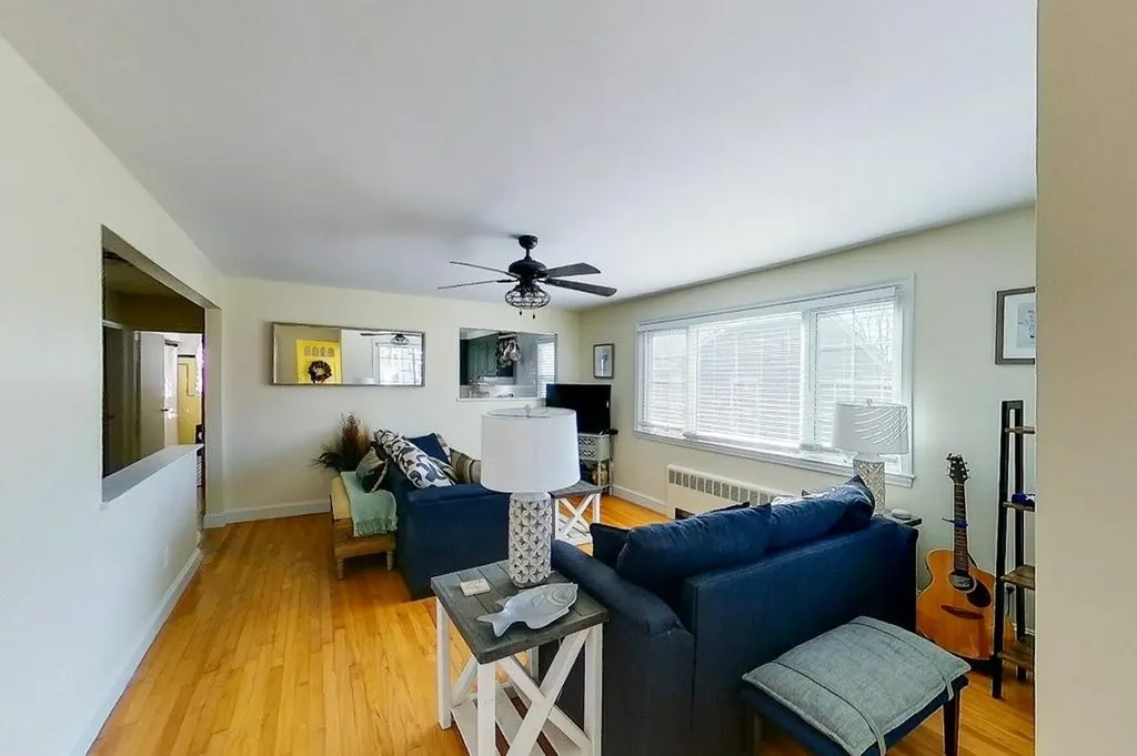 9 Hillside Avenue Newport RI 02840