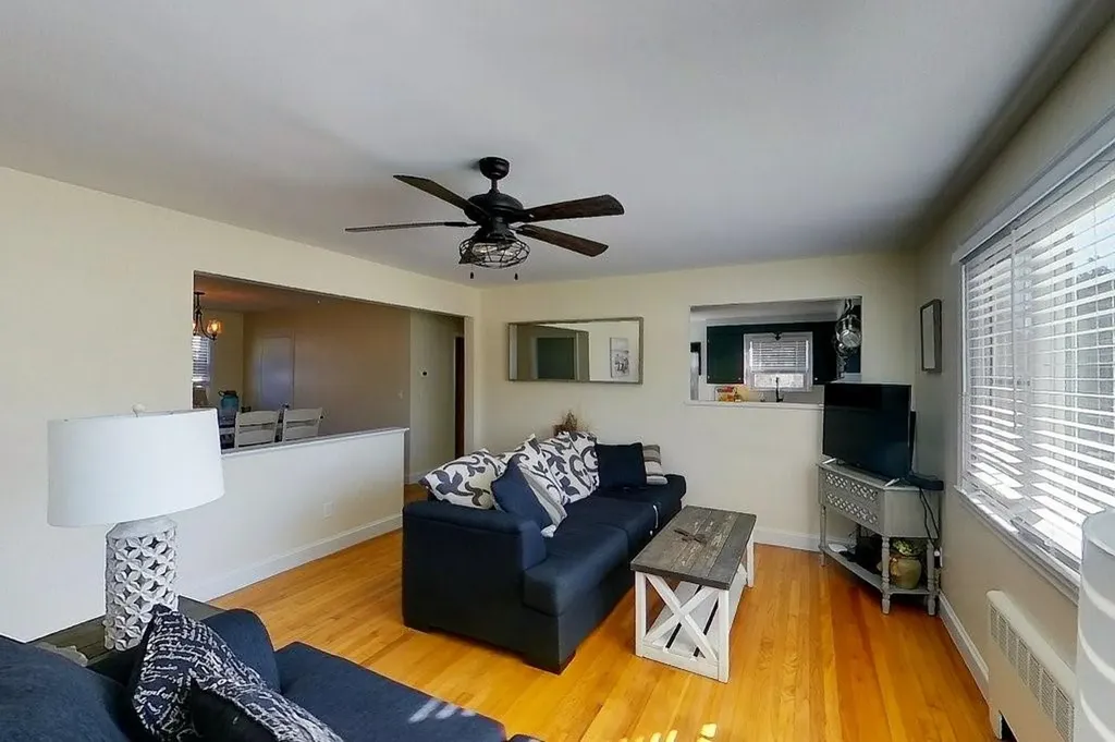 9 Hillside Avenue Newport RI 02840