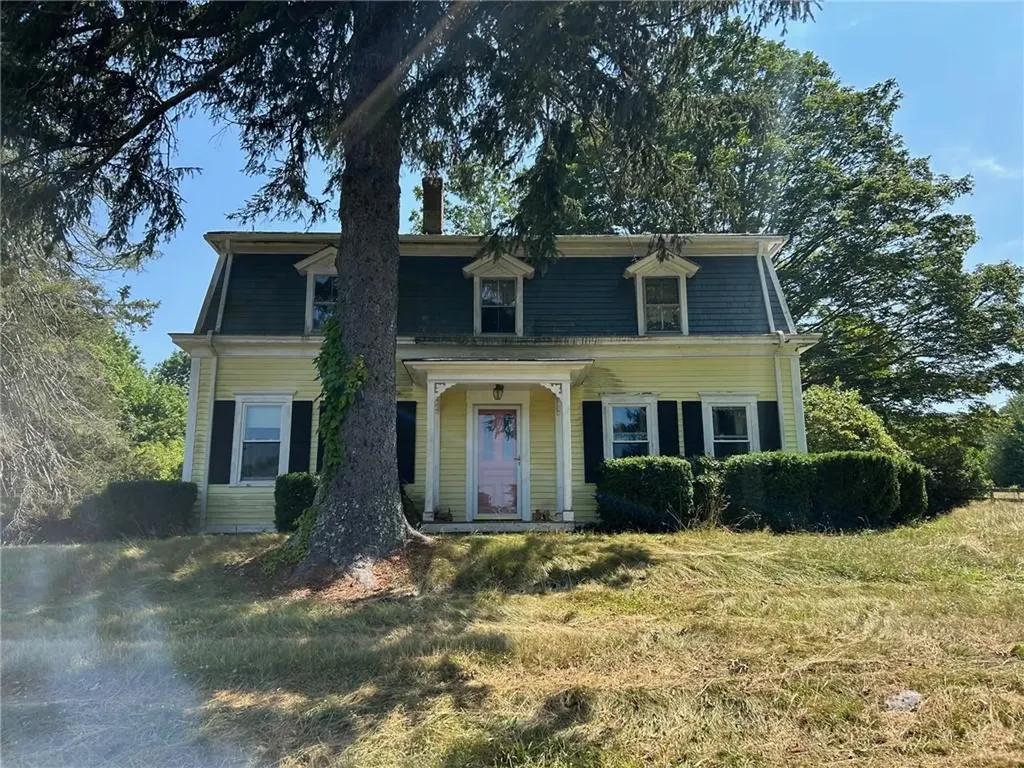 96 Log Bridge Road Coventry RI 02827