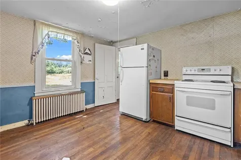 96 Log Bridge Road Coventry RI 02827